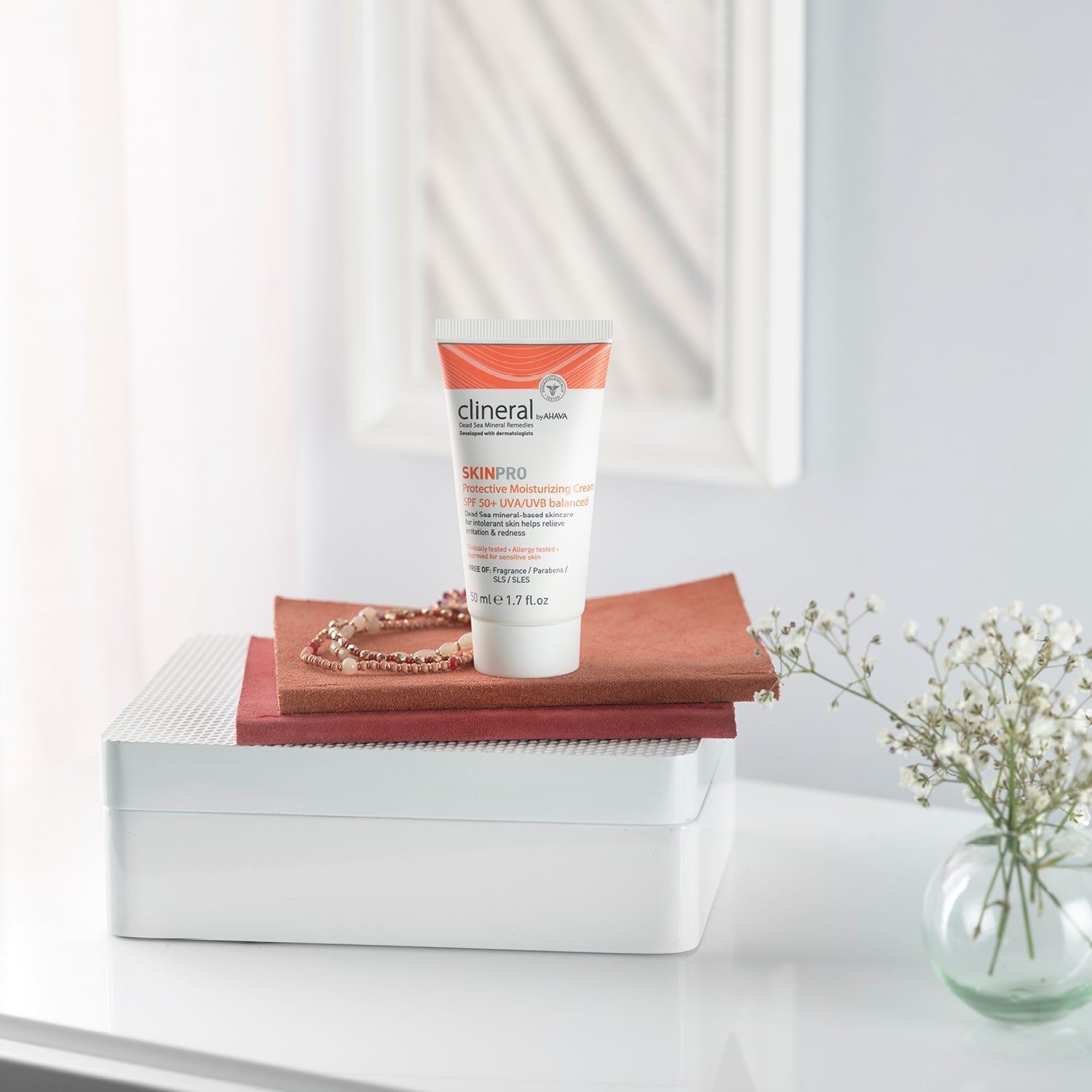 CLINERAL SKINPRO Protective Moisturizing Cream SPF50, 50 ml — image 2