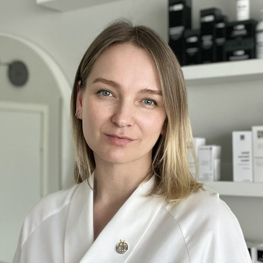 Jeļena Jerkina — kosmetoloģe